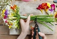 Как создавать букеты и композиции из цветов